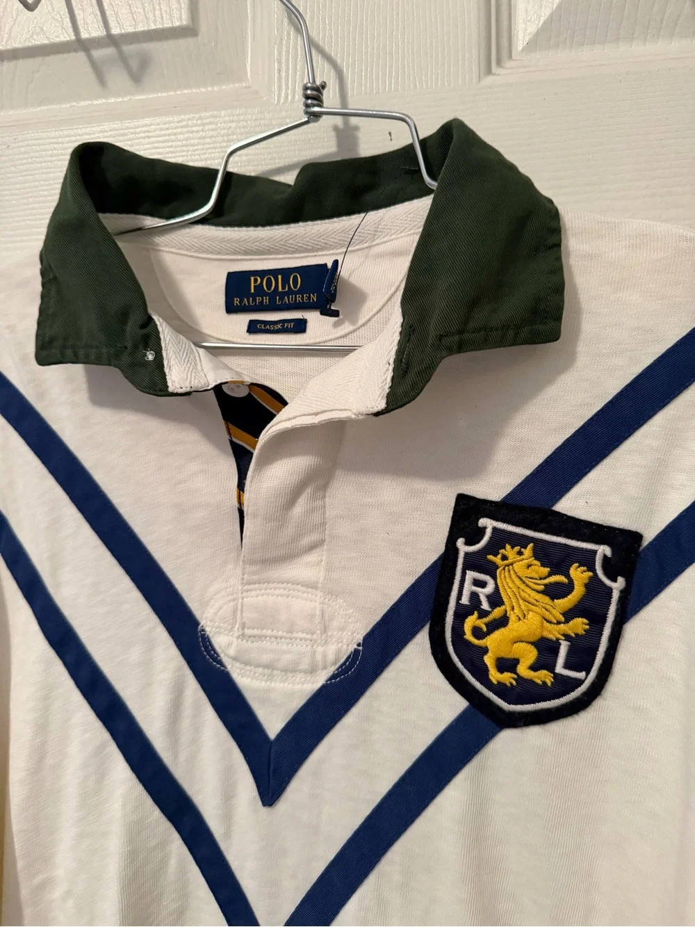 POLO RALPH LAUREN Men's Classic Fit  Lion Crest Patch Rugby Shirt, WHITE Medium